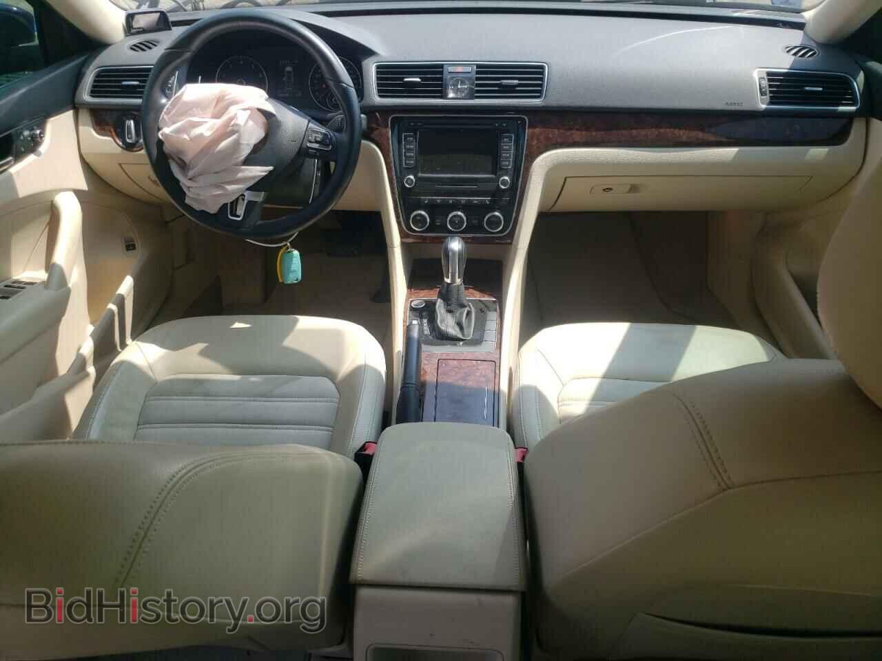 2012 VOLKSWAGEN PASSAT - VIN: 1VWCH7A37CC094384 - Фото 8