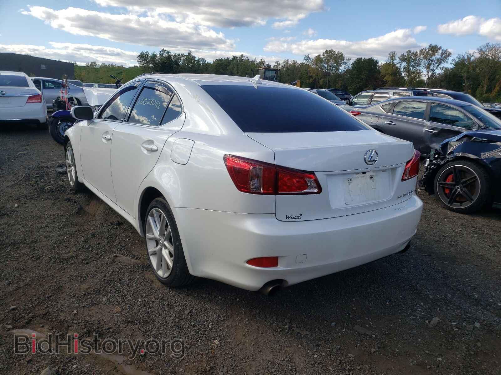 2011 LEXUS IS - VIN: JTHCF5C23B5051146 - Фото 3