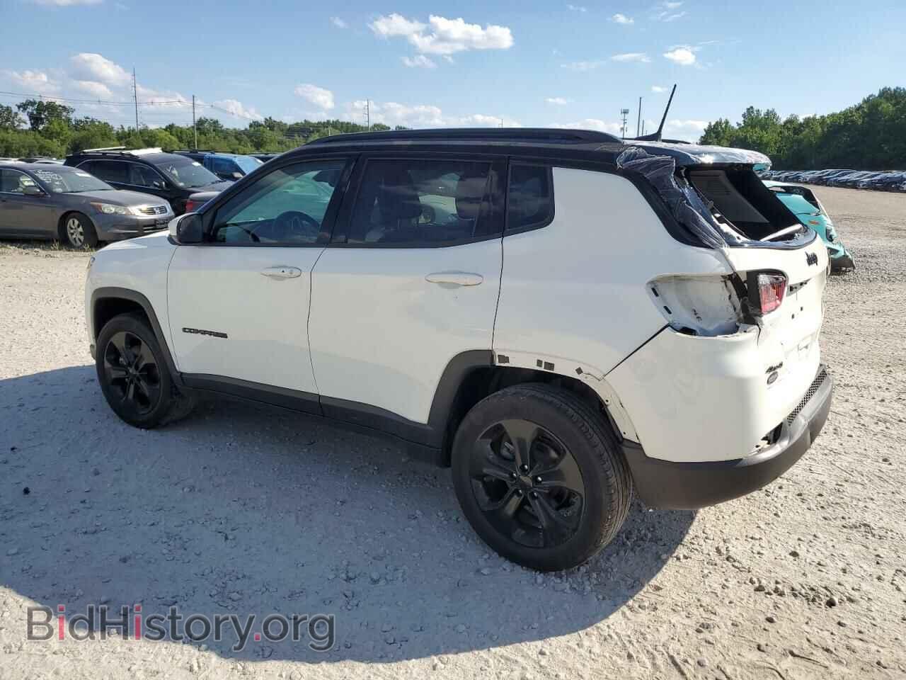 2018 JEEP COMPASS - VIN: 3C4NJDBBXJT396029 - Photo 2