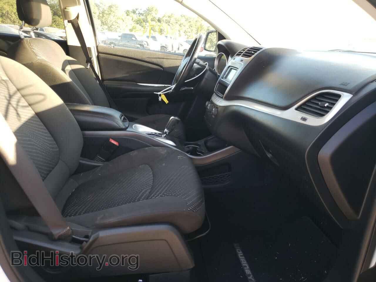 2017 DODGE JOURNEY - VIN: 3C4PDCBB1HT552768 - Фото 5