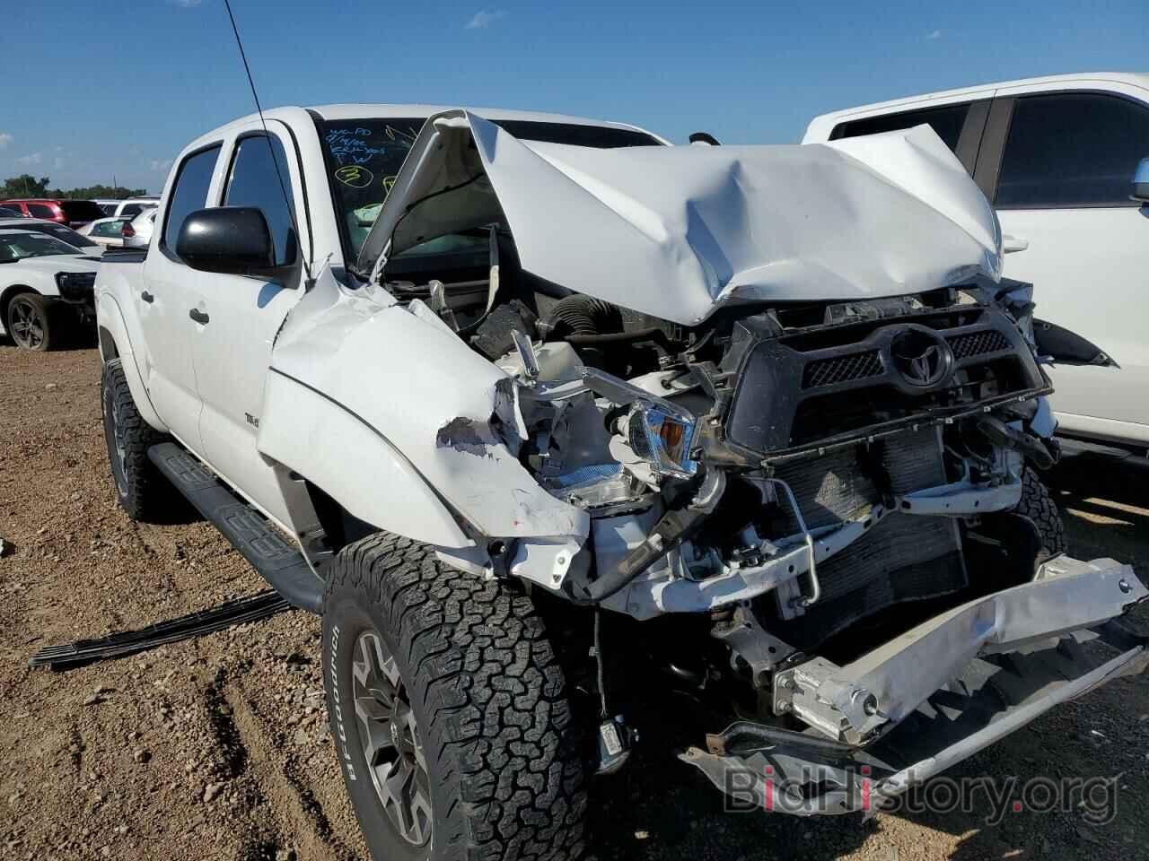 Photo 5TFLU4EN8FX131416 - TOYOTA TACOMA 2015