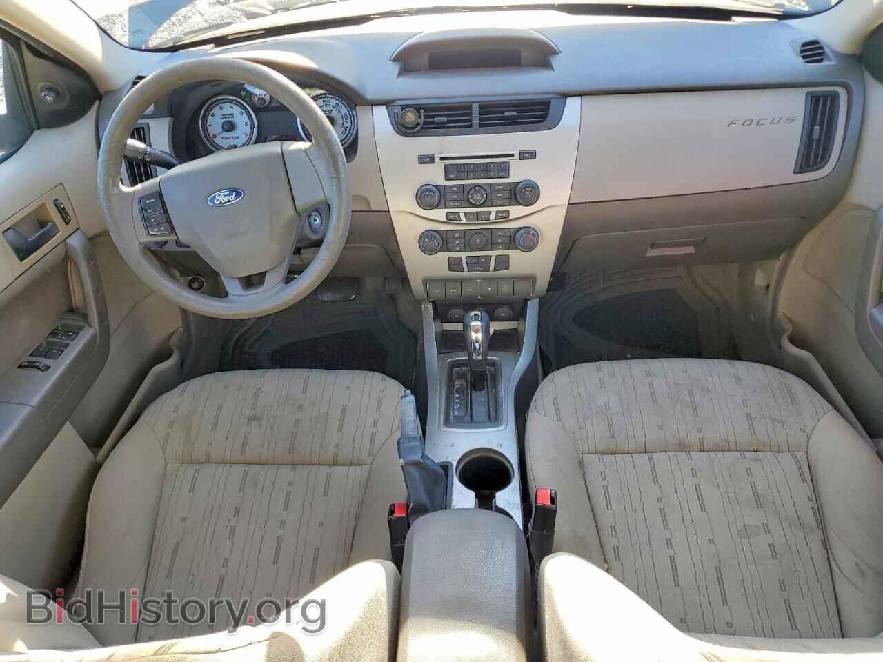 2011 FORD FOCUS - VIN: 1FAHP3FN8BW151046 - Photo 8
