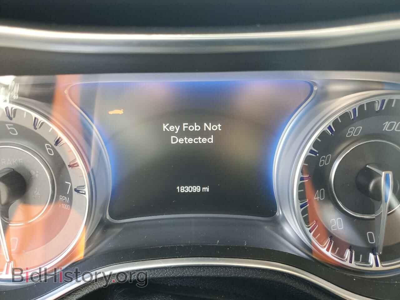 2017 CHRYSLER 300 - VIN: 2C3CCAEG7HH564644 - Фото 9