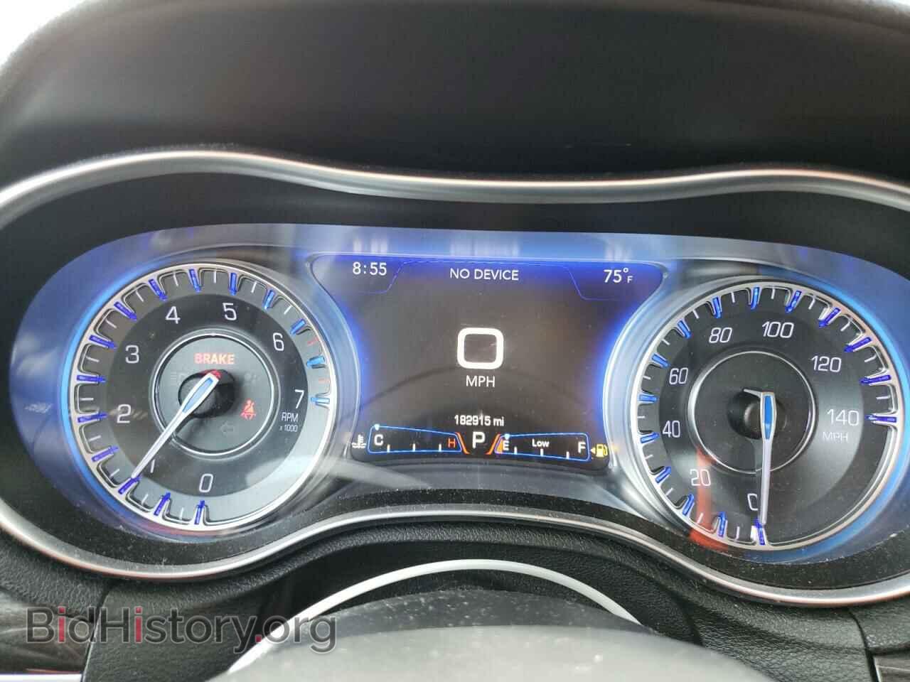 2016 CHRYSLER 300 - VIN: 2C3CCARG0GH230433 - Фото 9