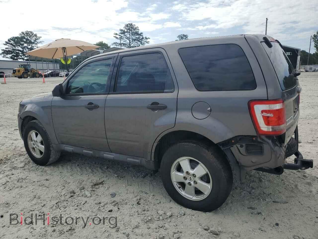 2011 FORD ESCAPE - VIN: 1FMCU0C74BKB99681 - Photo 2