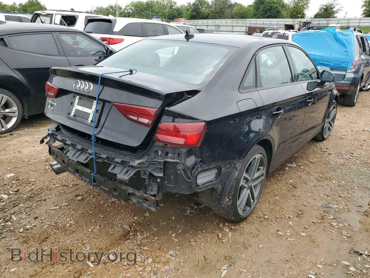 2018 AUDI A3 - VIN: WAUAUGFF8J1062610 - Фото 3