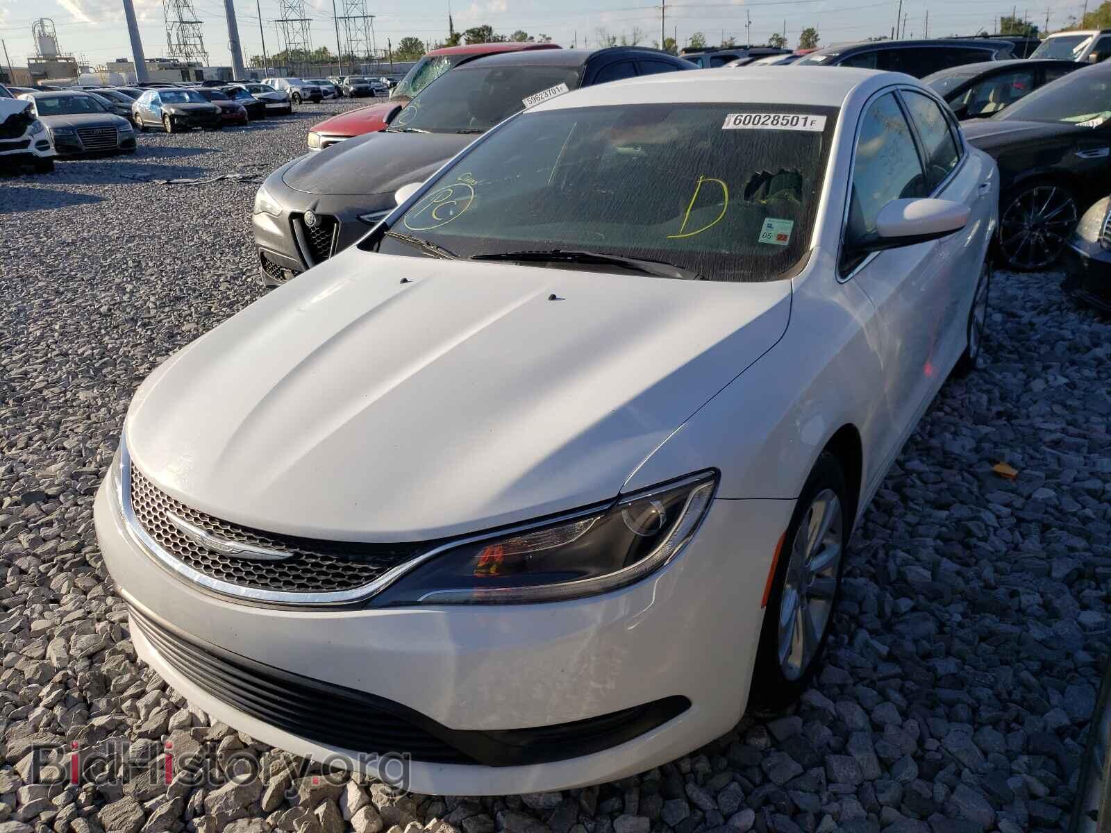 2016 CHRYSLER 200 - VIN: 1C3CCCFBXGN196464 - Фото 2