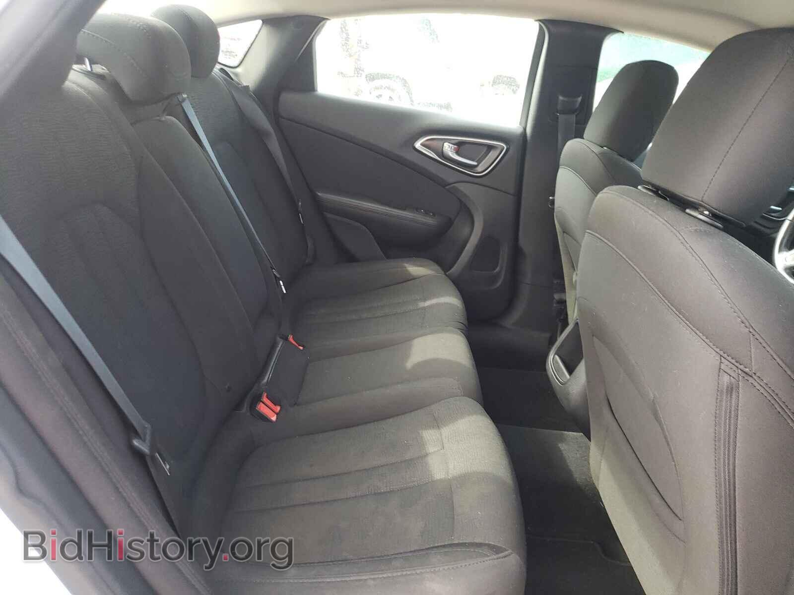 2016 CHRYSLER 200 - VIN: 1C3CCCFBXGN196464 - Фото 6