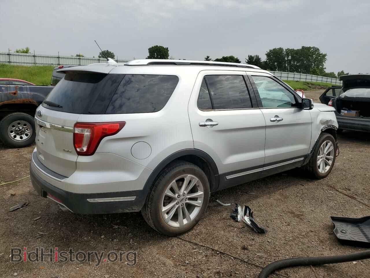 2018 FORD EXPLORER - VIN: 1FM5K8F85JGB99076 - Фото 3