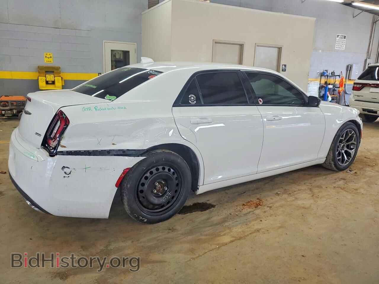 2017 CHRYSLER 300 - VIN: 2C3CCAAG4HH653531 - Photo 3