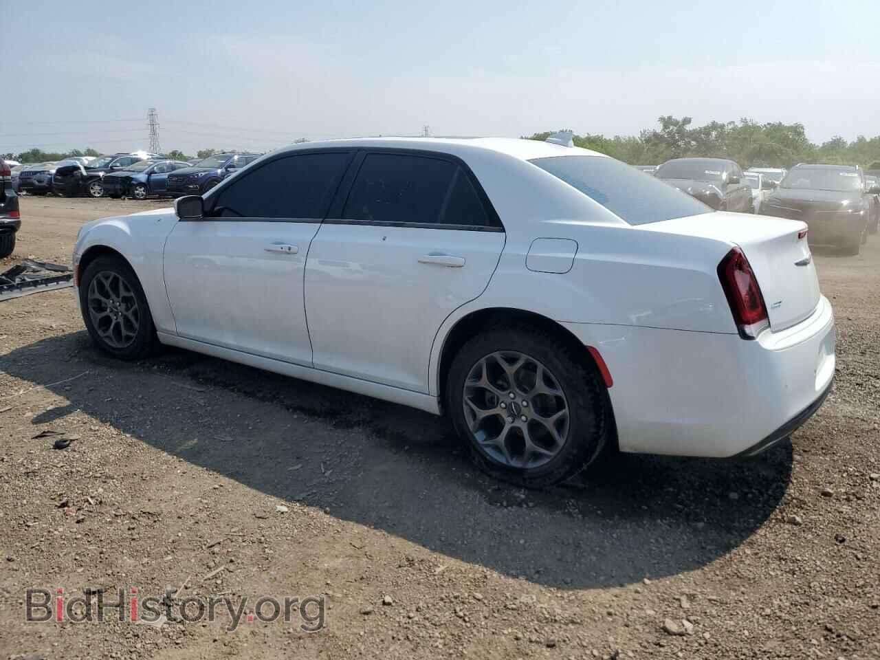 2017 CHRYSLER 300 - VIN: 2C3CCAGG6HH607724 - Фото 2