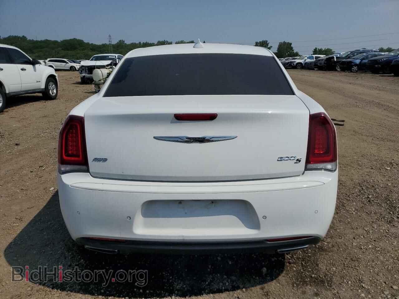 2017 CHRYSLER 300 - VIN: 2C3CCAGG6HH607724 - Фото 6