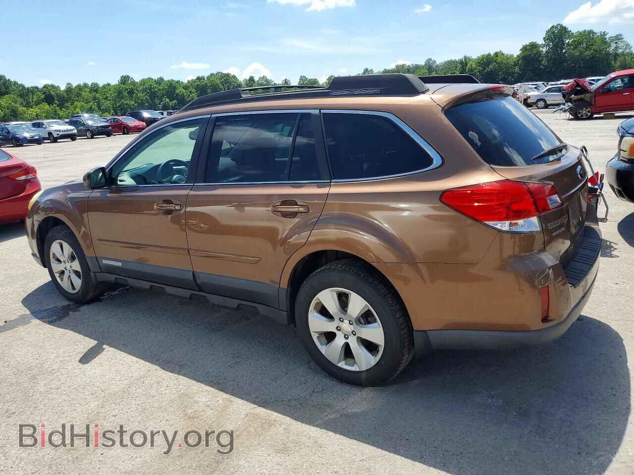 2011 SUBARU OUTBACK - VIN: 4S4BRBGC4B3312328 - Photo 2