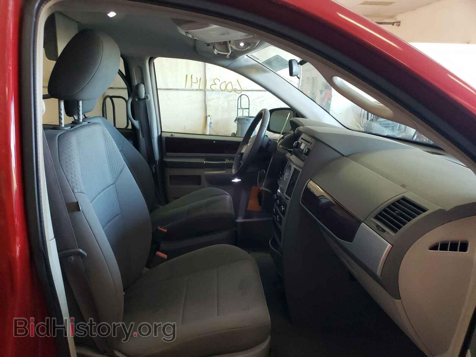 2009 CHRYSLER MINIVAN - VIN: 2A8HR54169R678661 - Фото 5