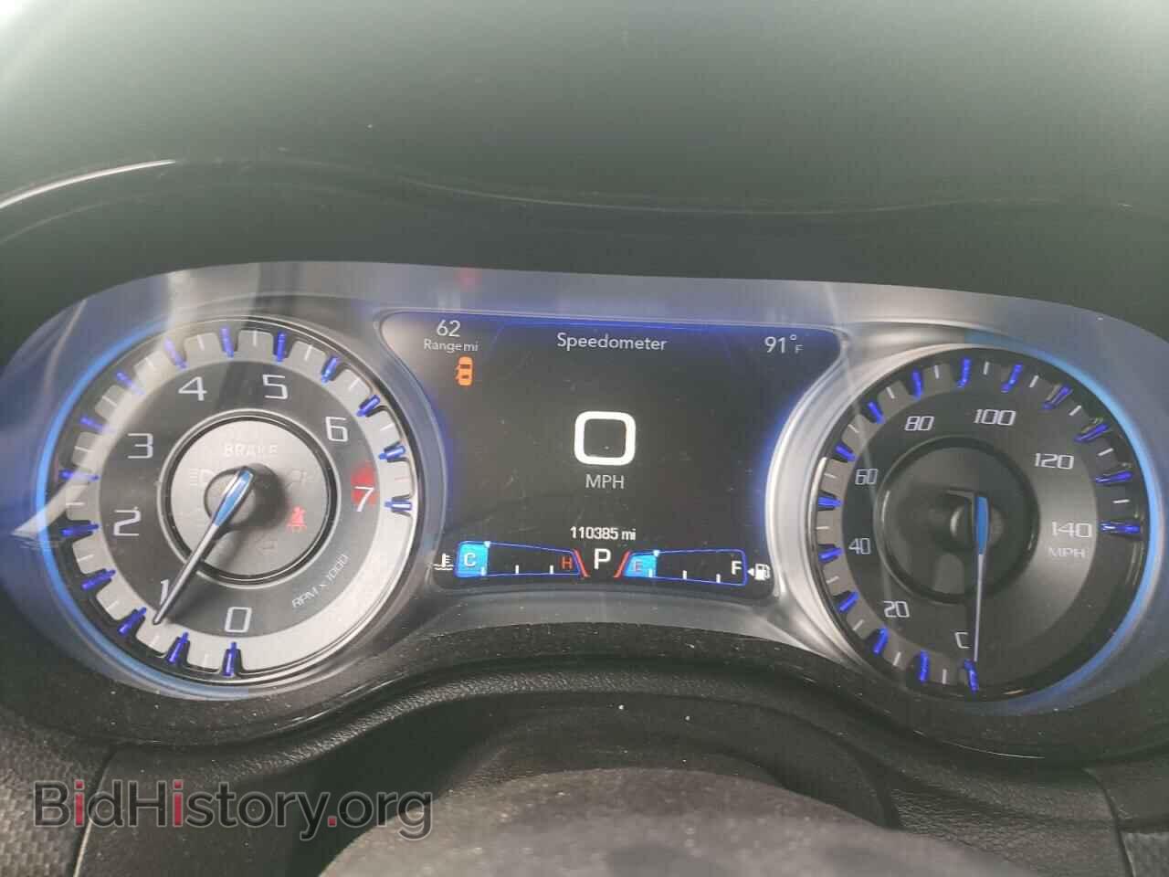 2016 CHRYSLER 300 - VIN: 2C3CCAGG1GH176126 - Фото 9