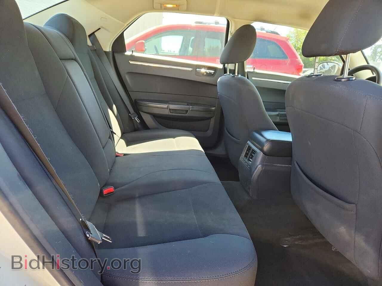 2010 CHRYSLER 300 - VIN: 2C3CA4CDXAH307211 - Photo 10