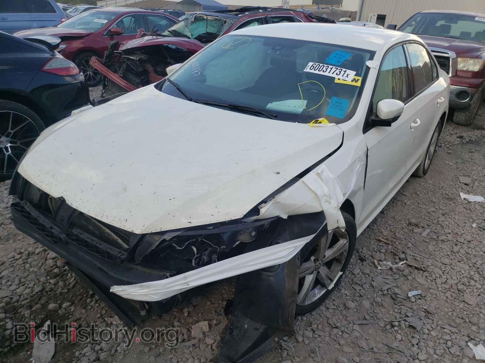 2014 VOLKSWAGEN PASSAT - VIN: 1VWAS7A3XEC100187 - Фото 2