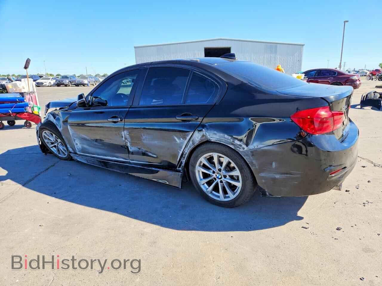 2016 BMW 3 SERIES - VIN: WBA8E5G55GNT41620 - Фото 2