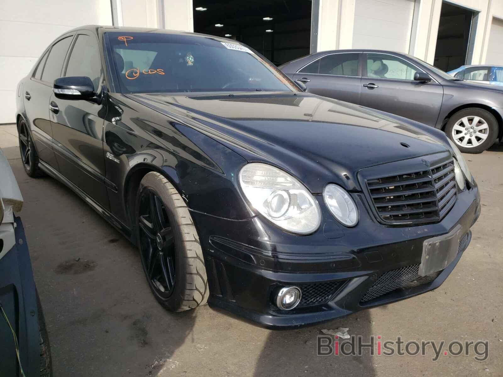 Photo WDBUF77XX8B197222 - MERCEDES-BENZ E-CLASS 2008