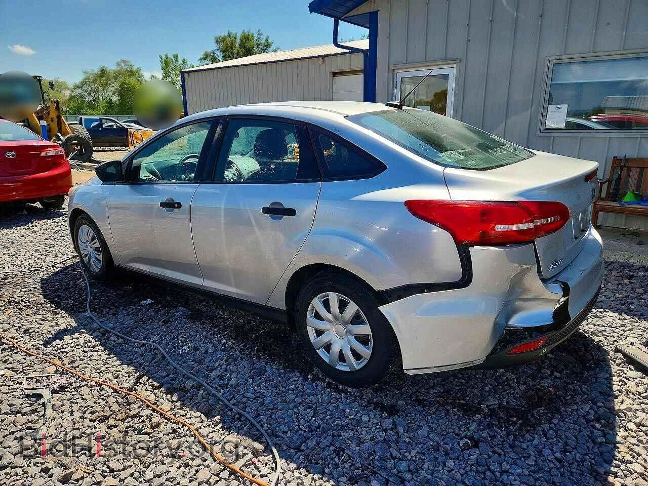 2017 FORD FOCUS - VIN: 1FADP3E20HL307192 - Photo 2