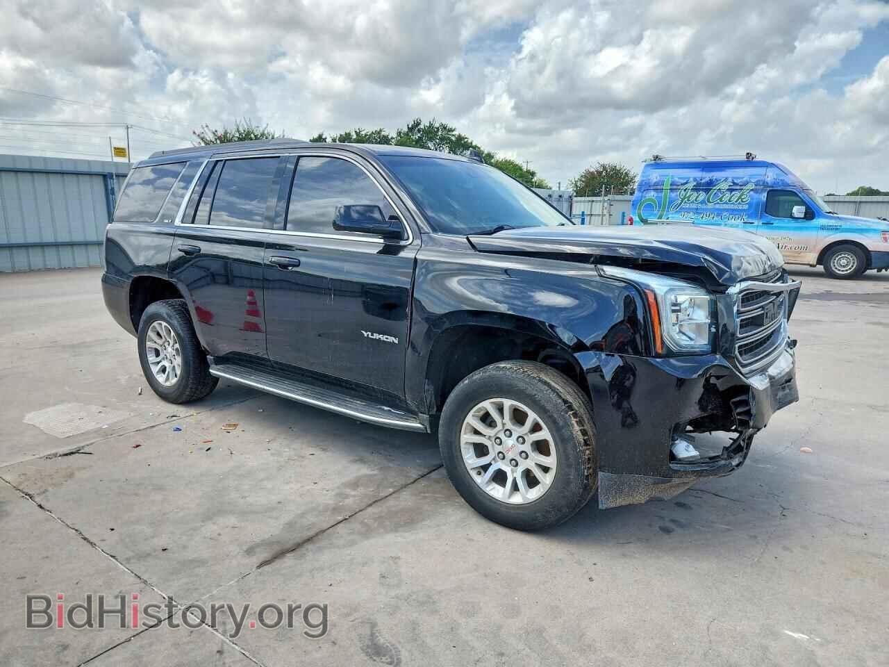 2017 GMC YUKON - VIN: 1GKS2BKC2HR385529 - Photo 4