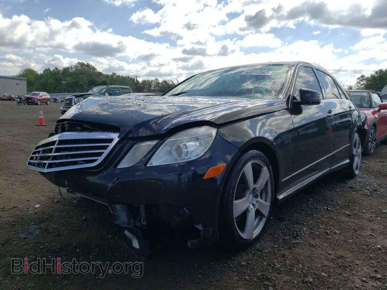 2011 MERCEDES-BENZ E-CLASS - VIN: WDDHF5GB5BA282578 - Фото 2