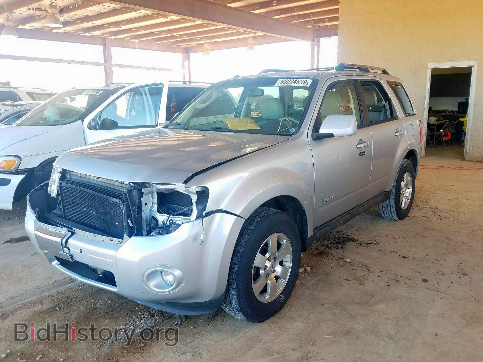 2011 FORD ESCAPE - VIN: 1FMCU4K38BKC28105 - Фото 2