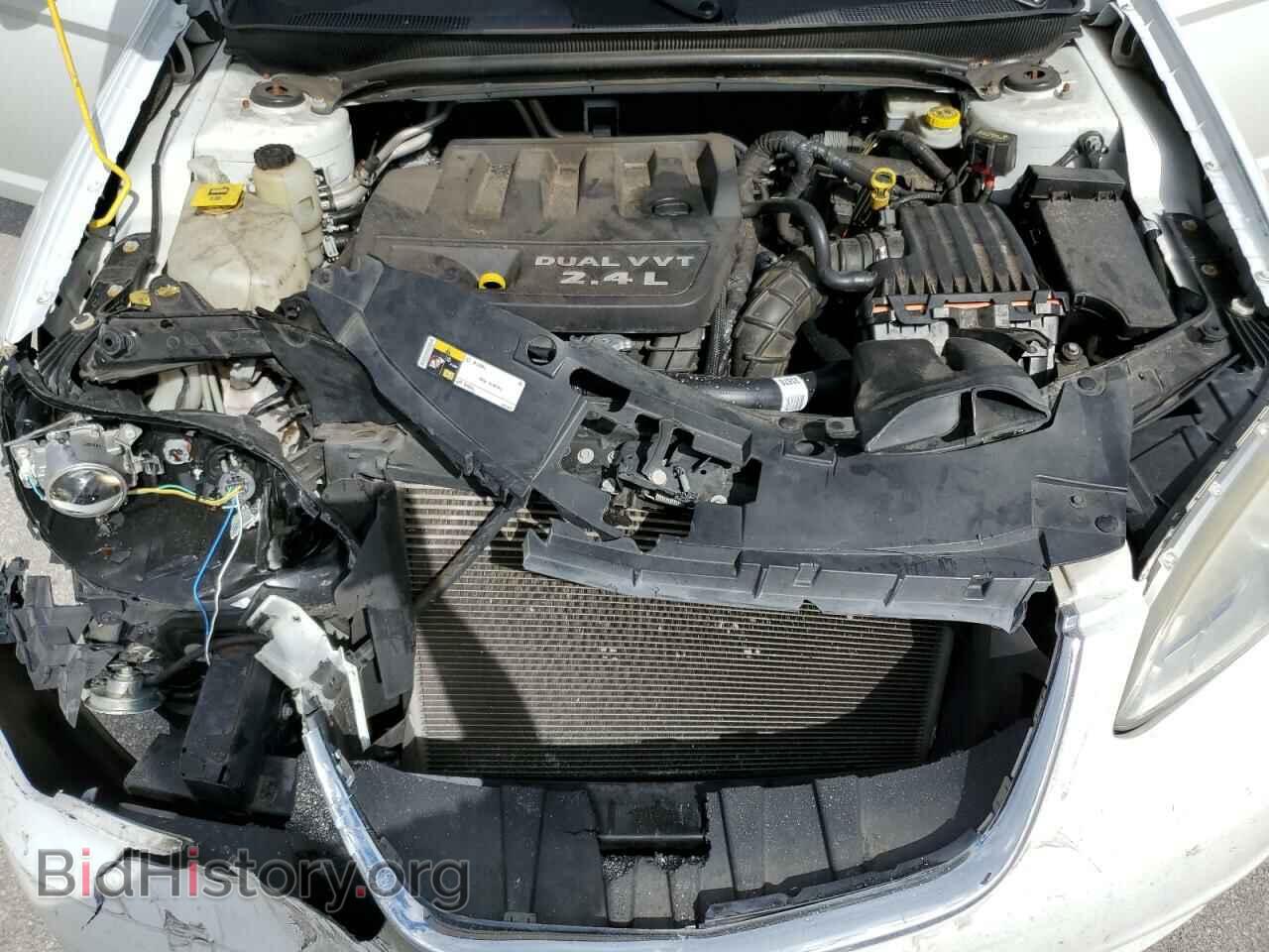 2014 CHRYSLER 200 - VIN: 1C3CCBAB4EN211653 - Photo 7