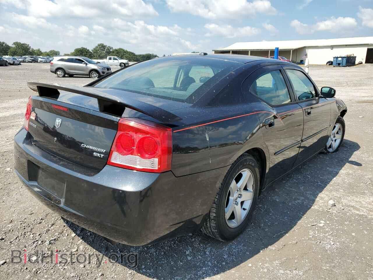 2010 DODGE CHARGER - VIN: 2B3CA3CV2AH231497 - Фото 4