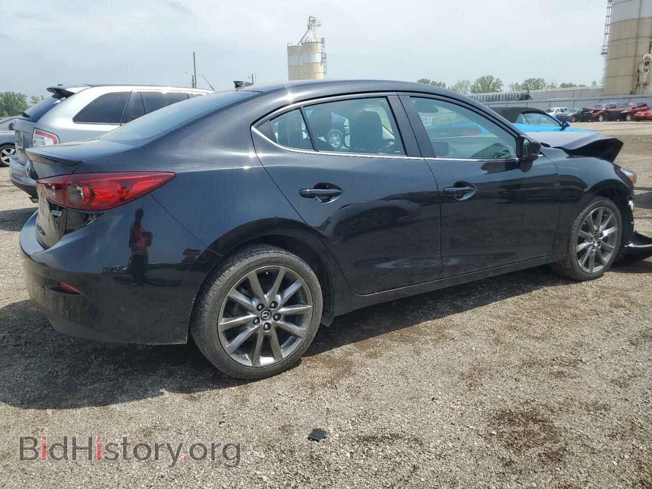 2018 MAZDA 3 - VIN: 3MZBN1V36JM261180 - Фото 3