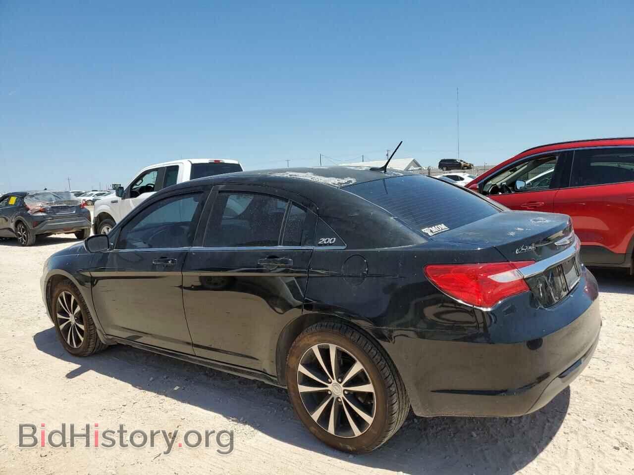 2013 CHRYSLER 200 - VIN: 1C3CCBBB5DN627790 - Фото 2