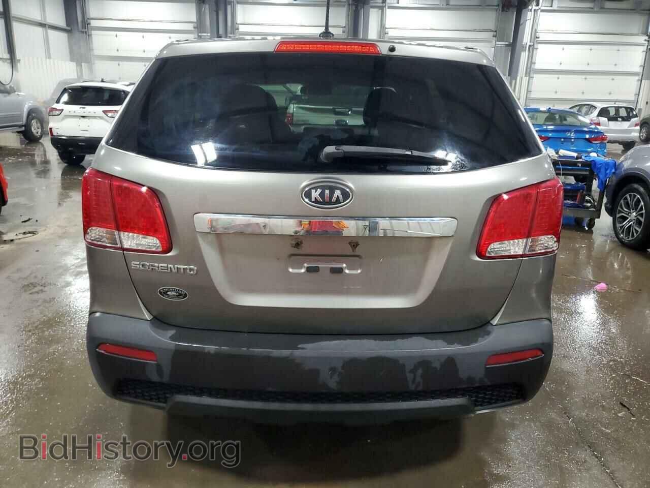 2013 KIA SORENTO - VIN: 5XYKTCA66DG372012 - Фото 6