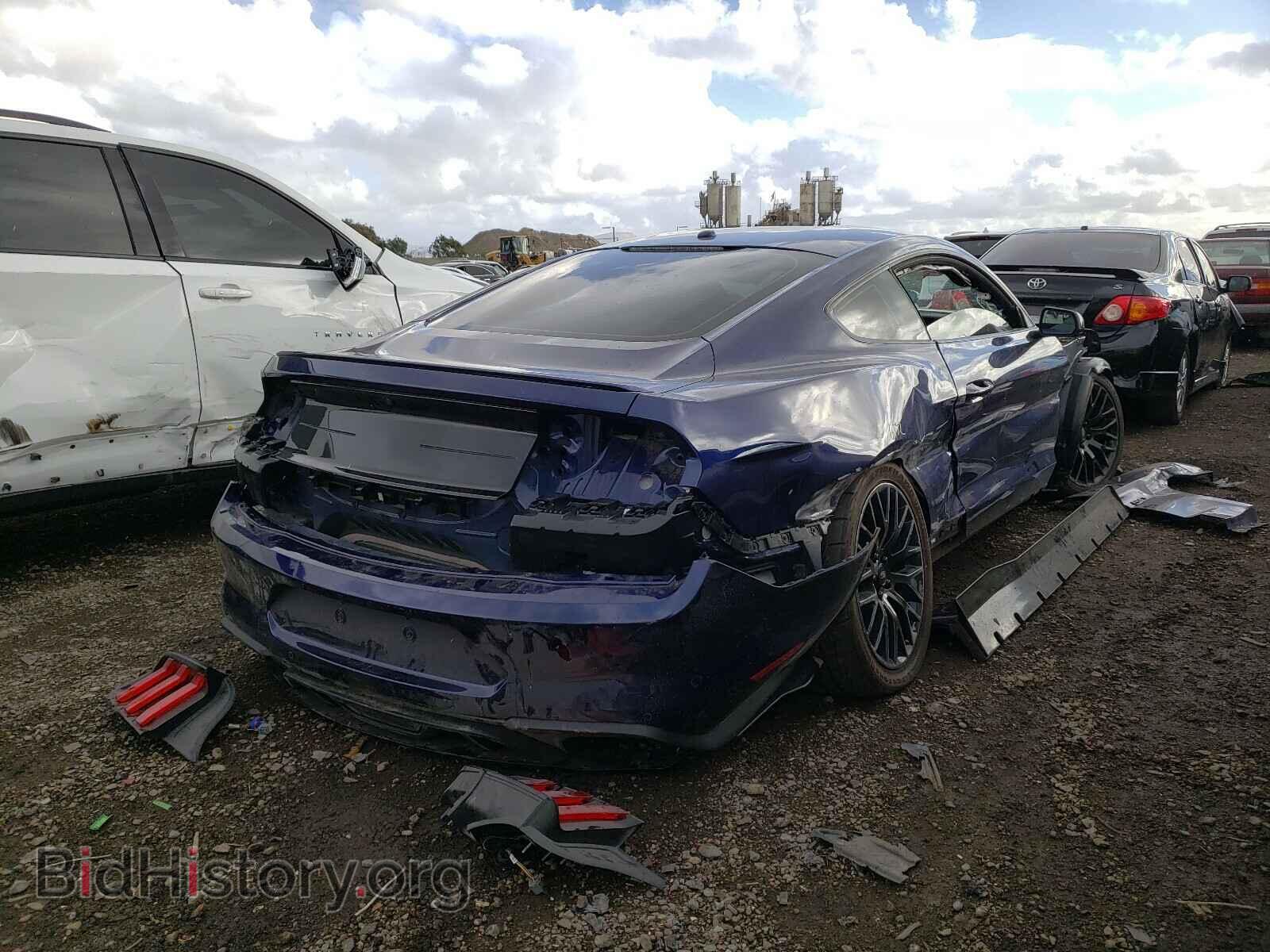 2019 FORD MUSTANG - VIN: 1FA6P8CF9K5109069 - Фото 4