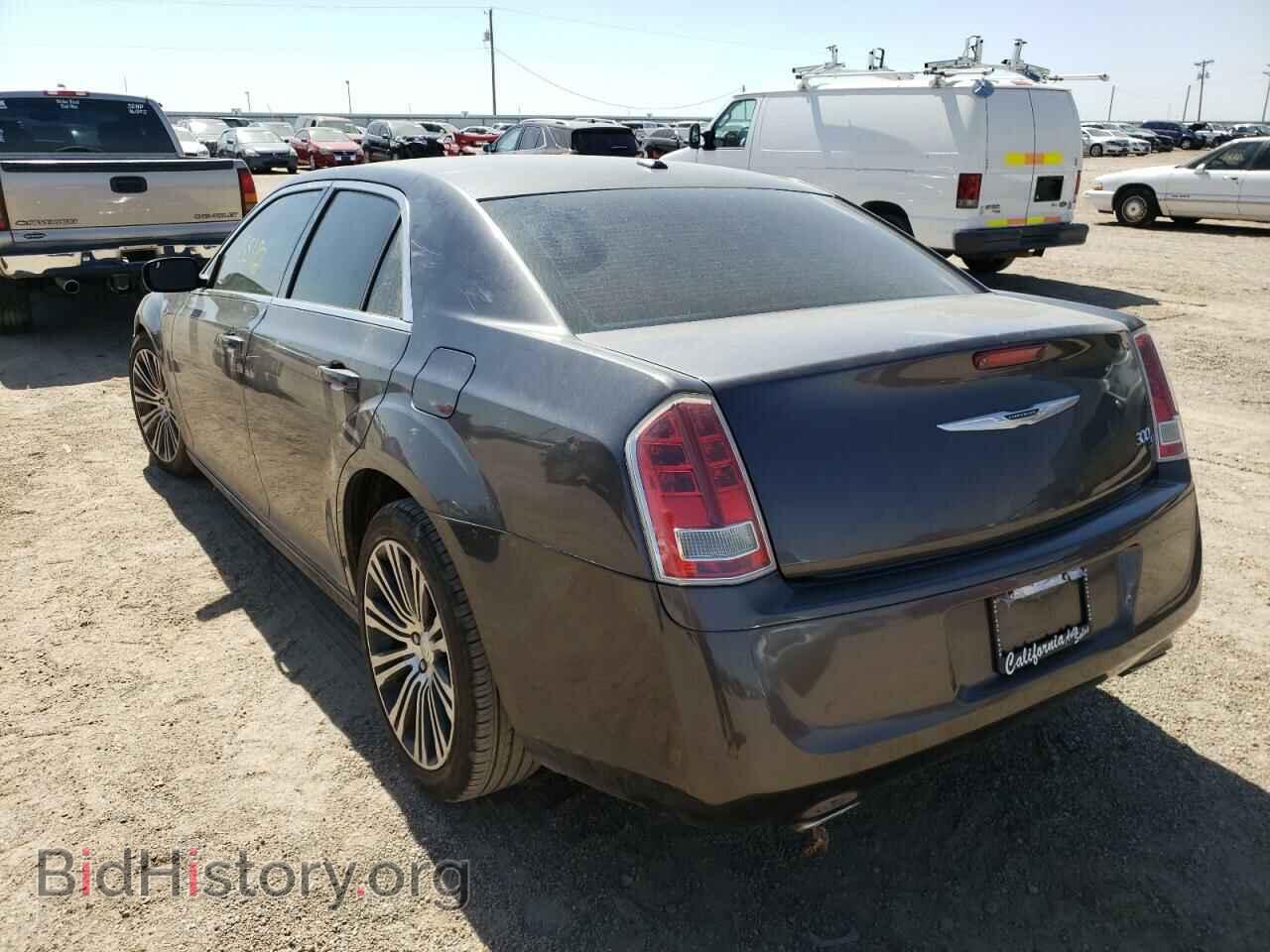 2013 CHRYSLER 300 - VIN: 2C3CCABT2DH728104 - Фото 3