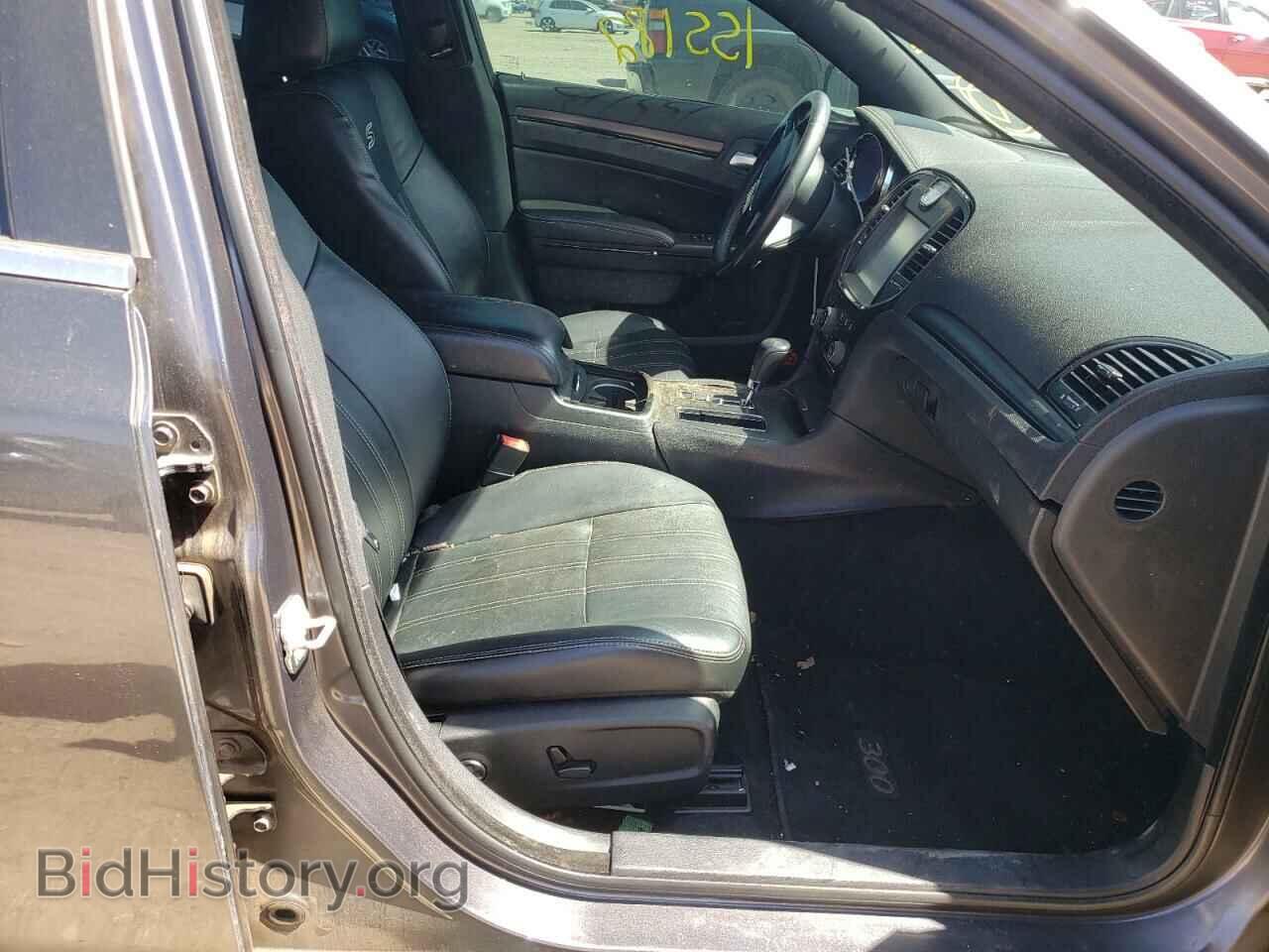 2013 CHRYSLER 300 - VIN: 2C3CCABT2DH728104 - Фото 5