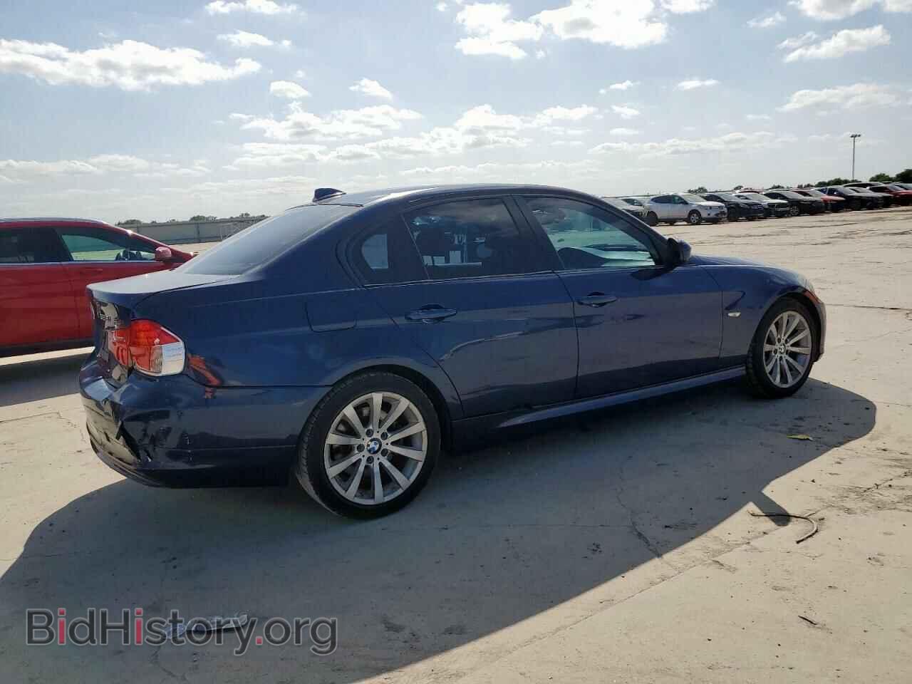 2011 BMW 3 SERIES - VIN: WBAPH7C52BE674645 - Фото 3