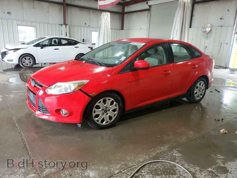 2012 Ford FOCUS SE (VIN 1FAHP3F23CL335416) — фото 1 из 15, Copart, повреждение: передняя часть