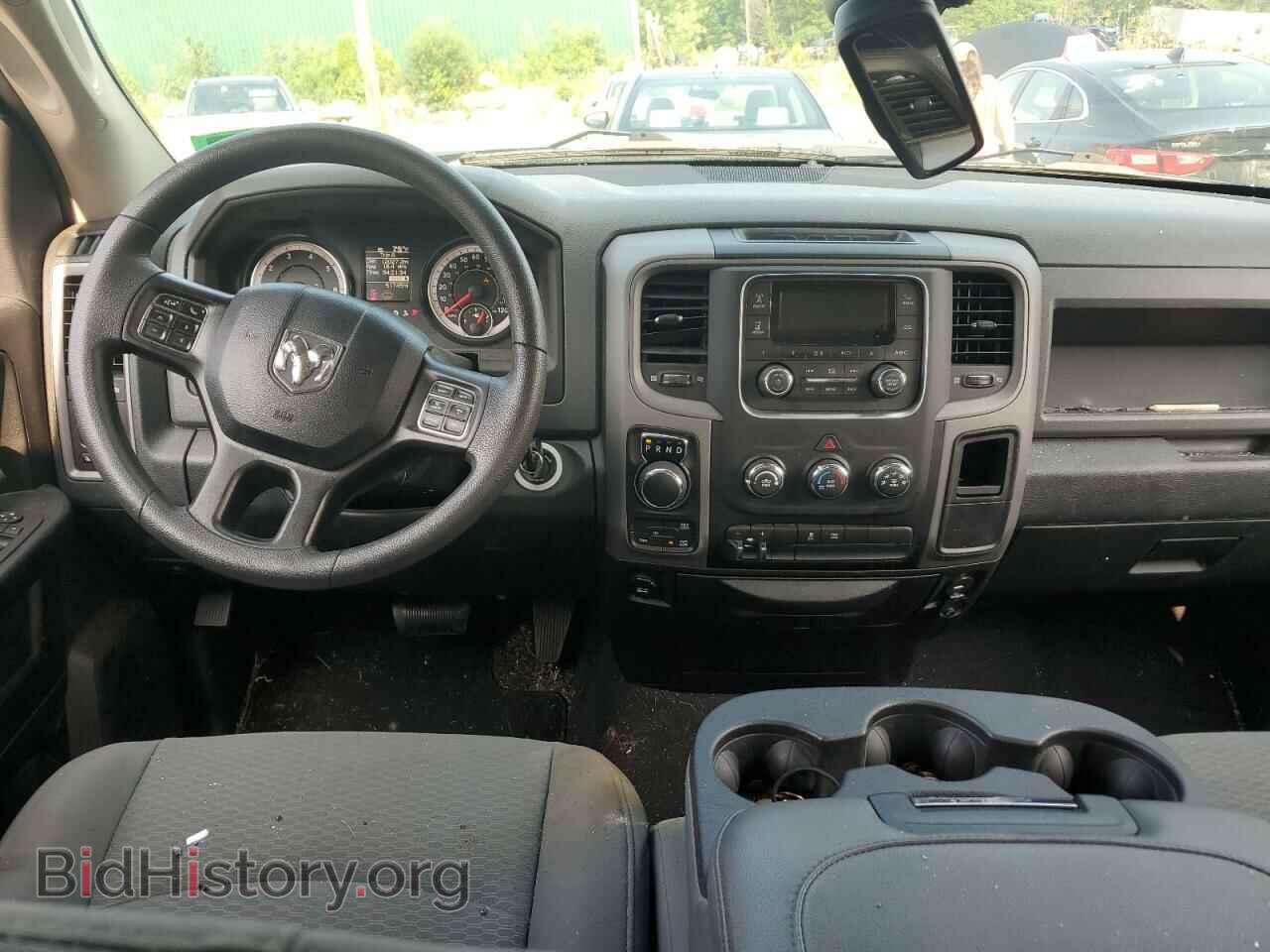 2018 RAM 1500 - VIN: 1C6RR7FG8JS302210 - Фото 8