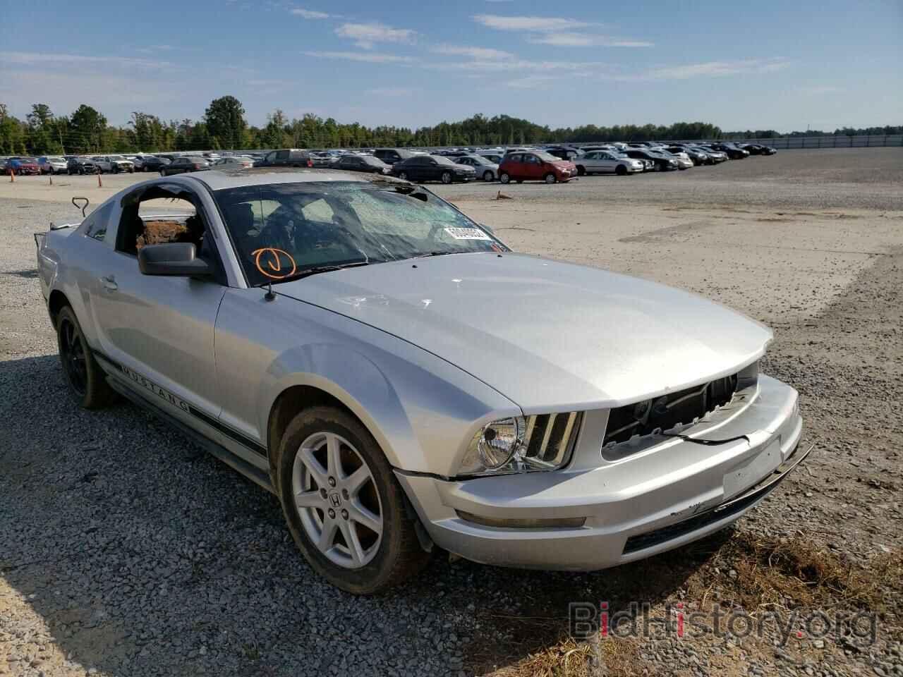 Photo 1ZVHT80N385129513 - FORD MUSTANG 2008