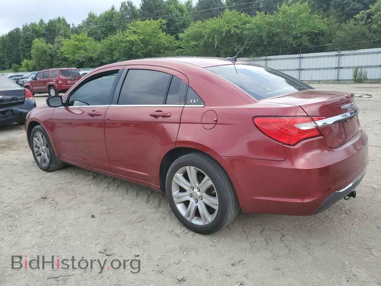 2013 CHRYSLER 200 - VIN: 1C3CCBAB7DN763713 - Фото 2