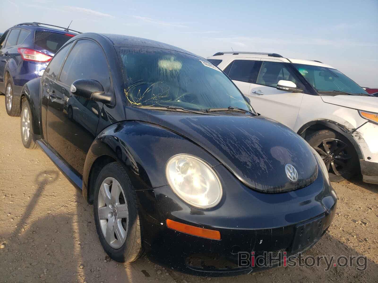 Photo 3VWPW31CX7M511761 - VOLKSWAGEN BEETLE 2007