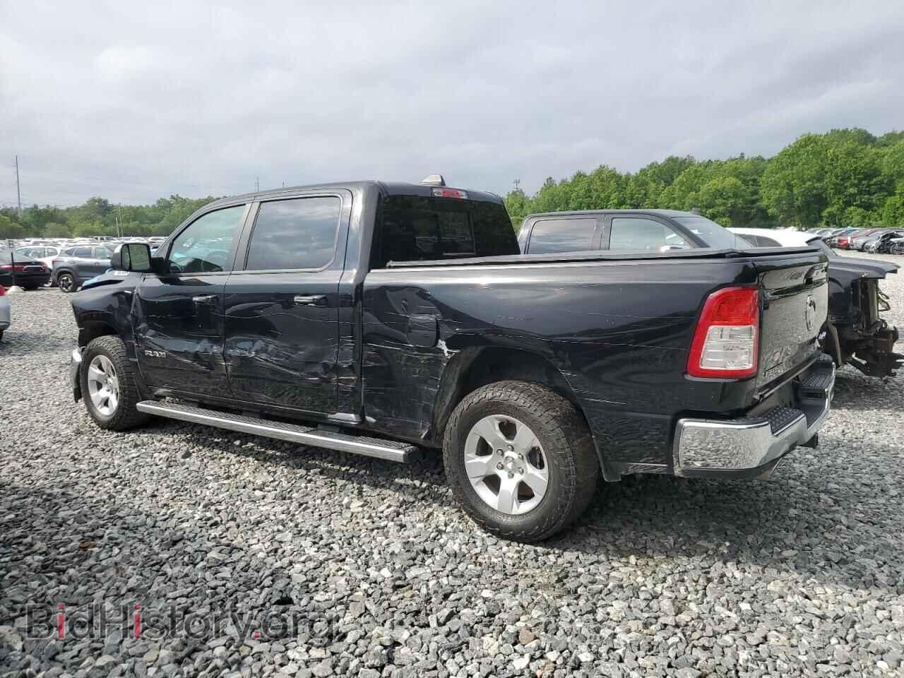 2019 RAM 1500 - VIN: 1C6SRFMT7KN712895 - Фото 2