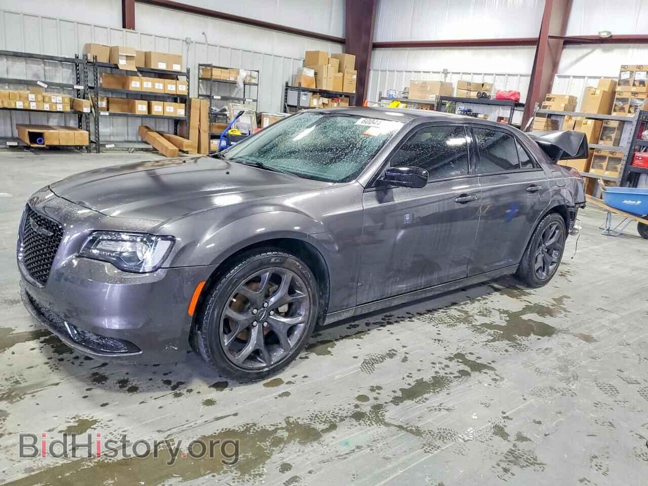 Фотография 2C3CCAAGXPH664970 - CHRYSLER 300 2023