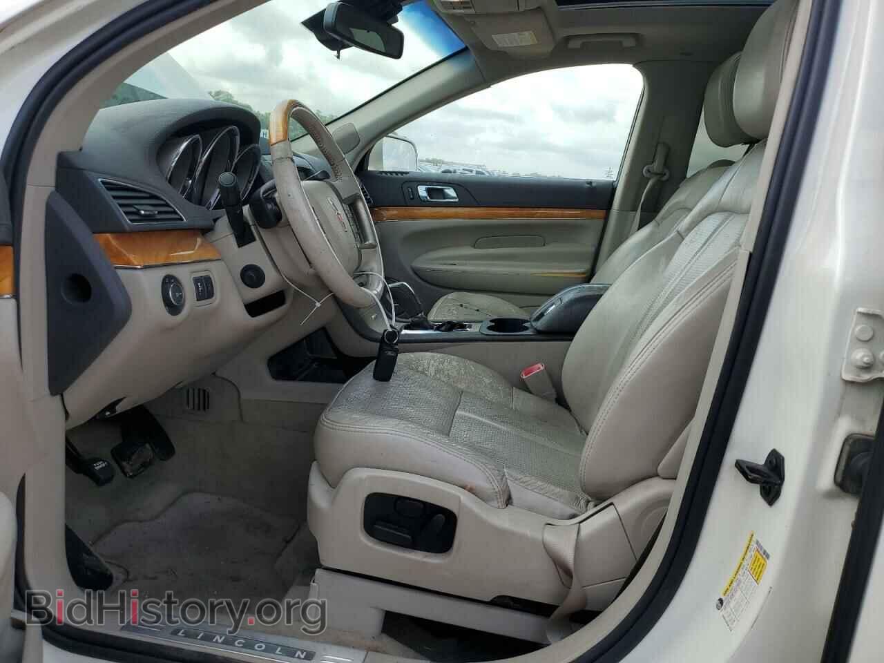 2012 LINCOLN MKT - VIN: 2LMHJ5AT6CBL51973 - Photo 7