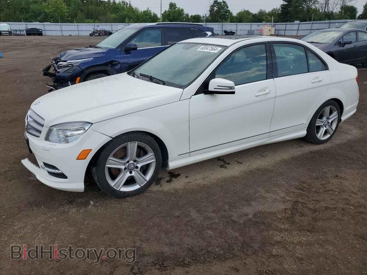 Photo WDDGF8BB6BA496418 - MERCEDES-BENZ C-CLASS 2011