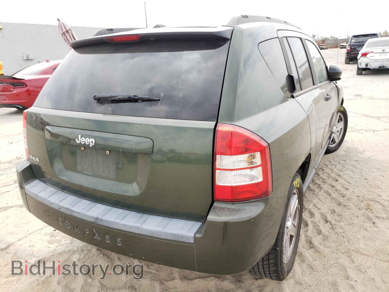 2007 JEEP COMPASS - VIN: 1J8FF47W67D596897 - Фото 4
