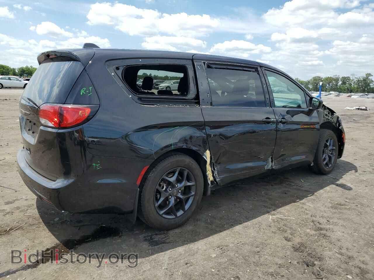 2019 CHRYSLER PACIFICA - VIN: 2C4RC1FG4KR738143 - Фото 3