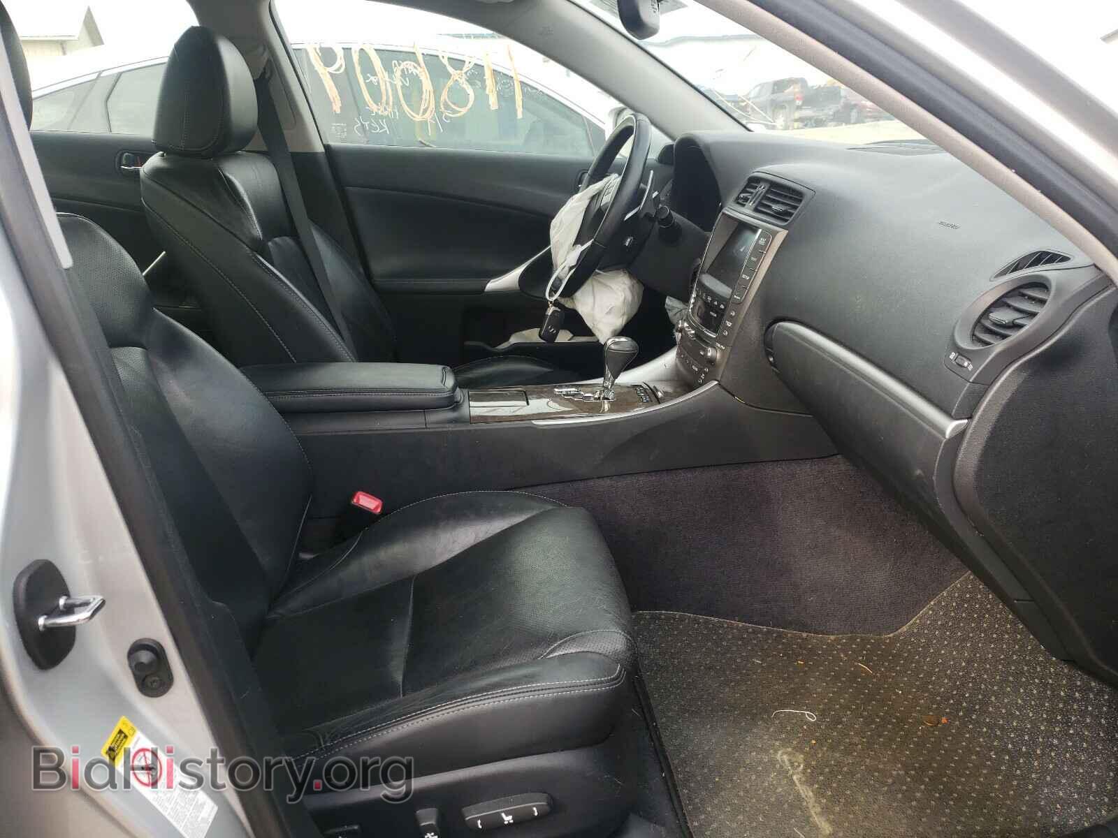 2011 LEXUS IS - VIN: JTHBF5C24B5143572 - Фото 5