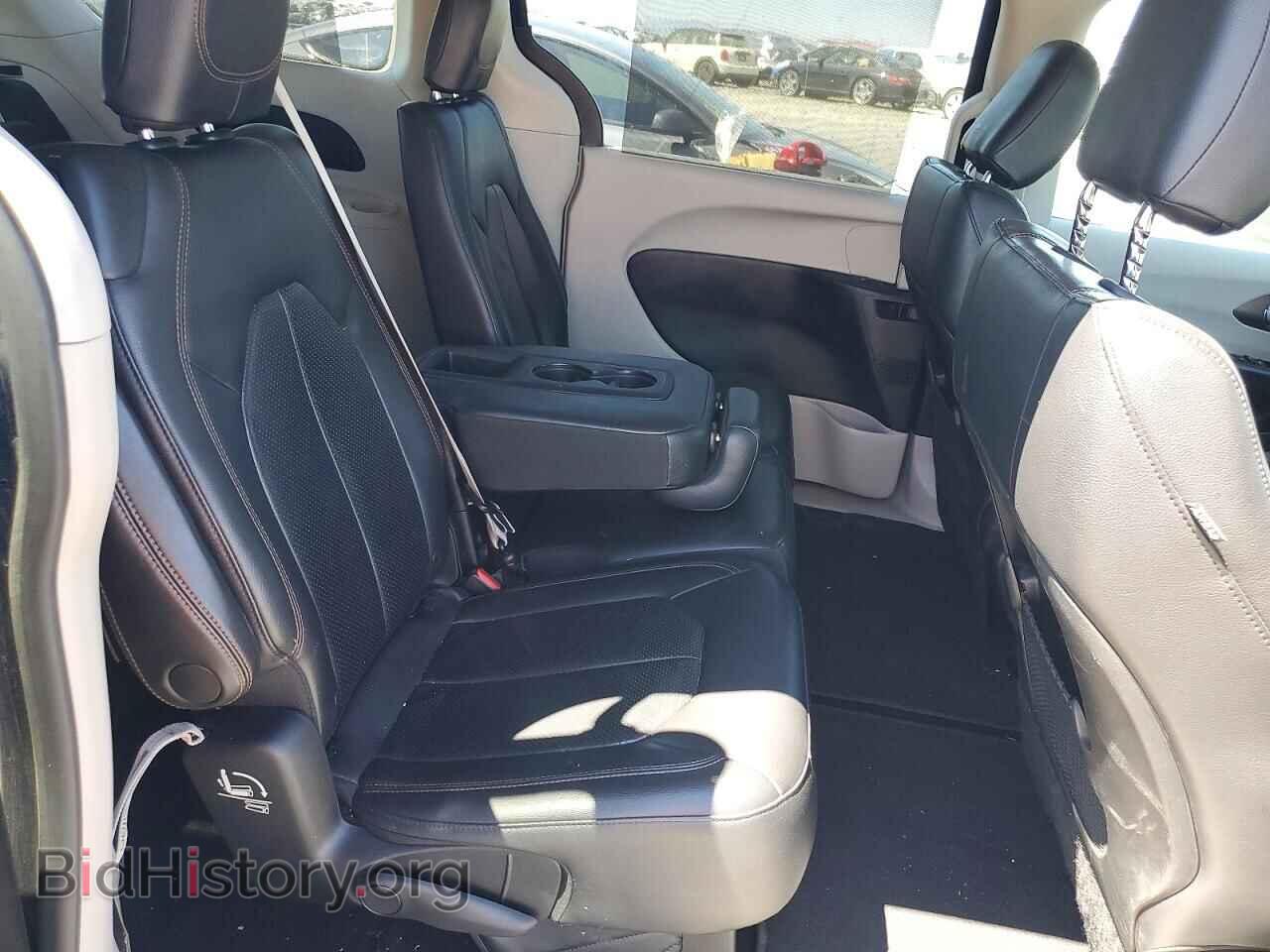 2018 CHRYSLER PACIFICA - VIN: 2C4RC1BG2JR115317 - Фото 10