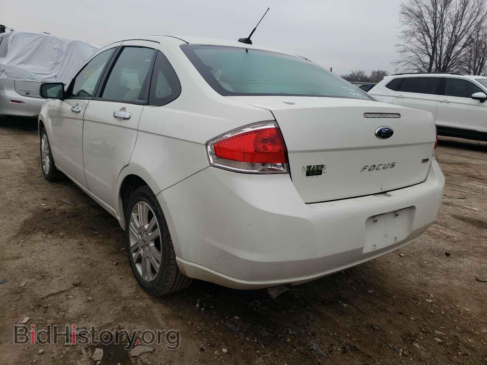 2010 FORD FOCUS - VIN: 1FAHP3HN9AW208270 - Фото 3